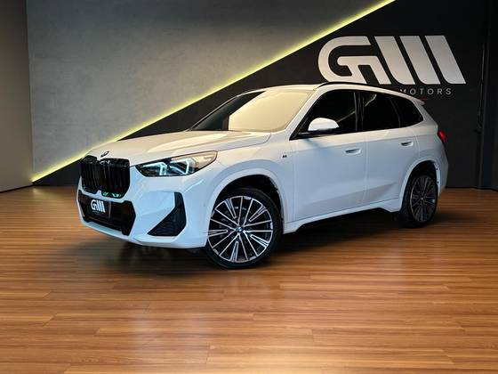 BMW X1 2.0 16V TURBO GASOLINA SDRIVE20I M SPORT STEPTRONIC BMW X1 2.0 16V TURBO GASOLINA SDRIVE20I M SPORT STEPTRONIC